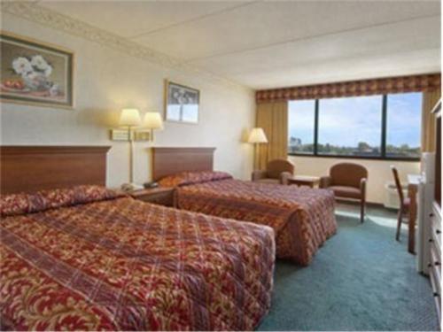 Stratford Hotel And Conference Center Chambre photo